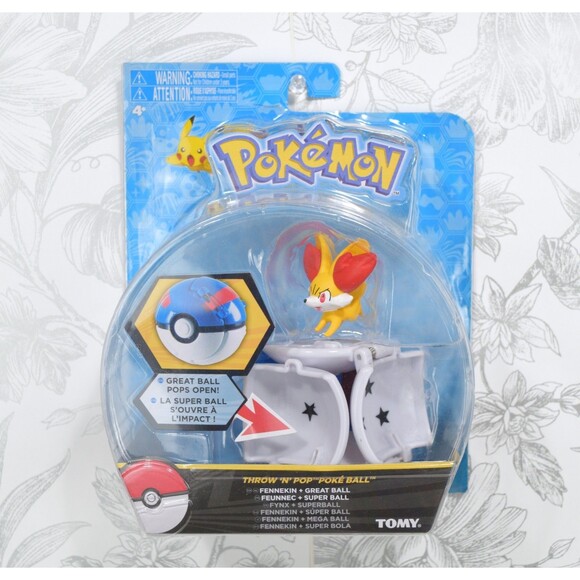 Fennekin Pokemon Throw N Pop Poke Ball Action Figure Set New - Picture 1 of 4